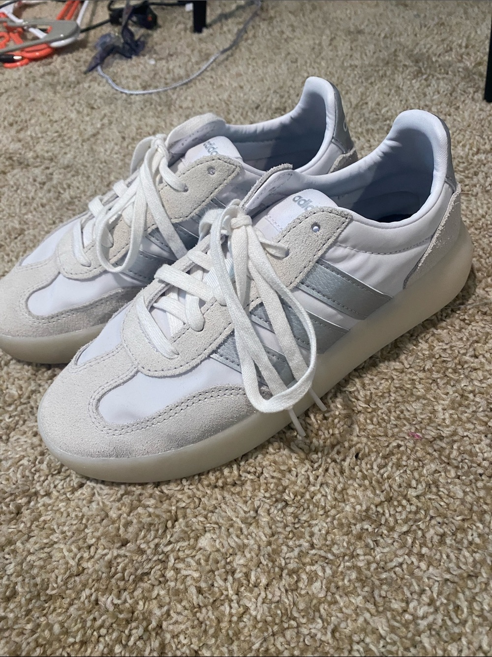 adidas White & Light Gray and cream colored Classic Low-Profile Trainers size 6